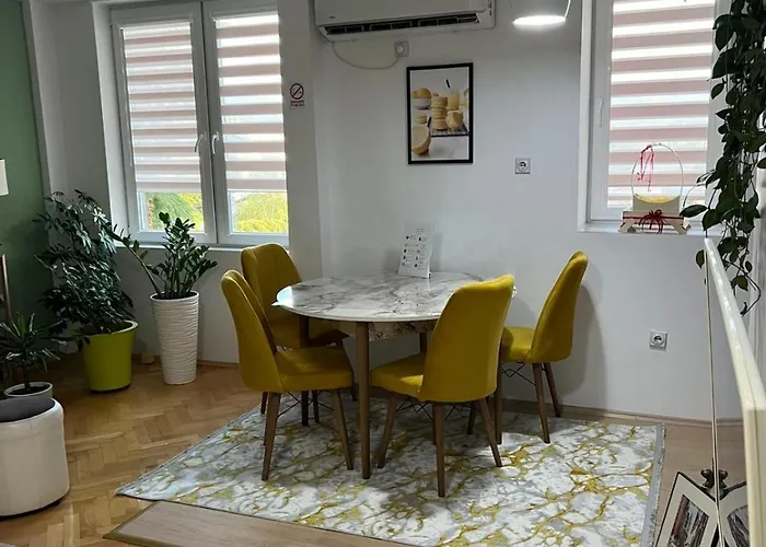 The Goldie Apartment